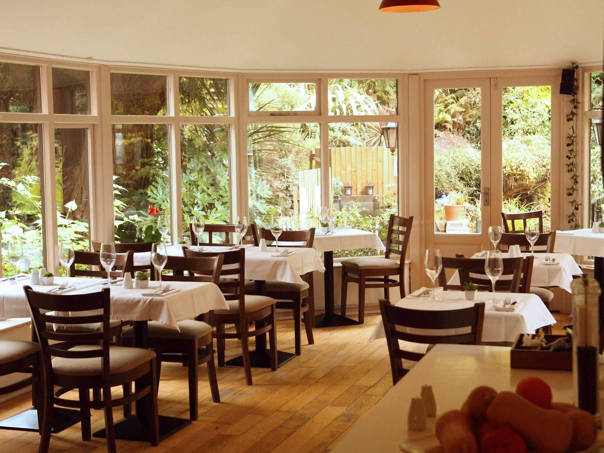 Tunbridge Wells Retreat Hotel Bagian luar foto