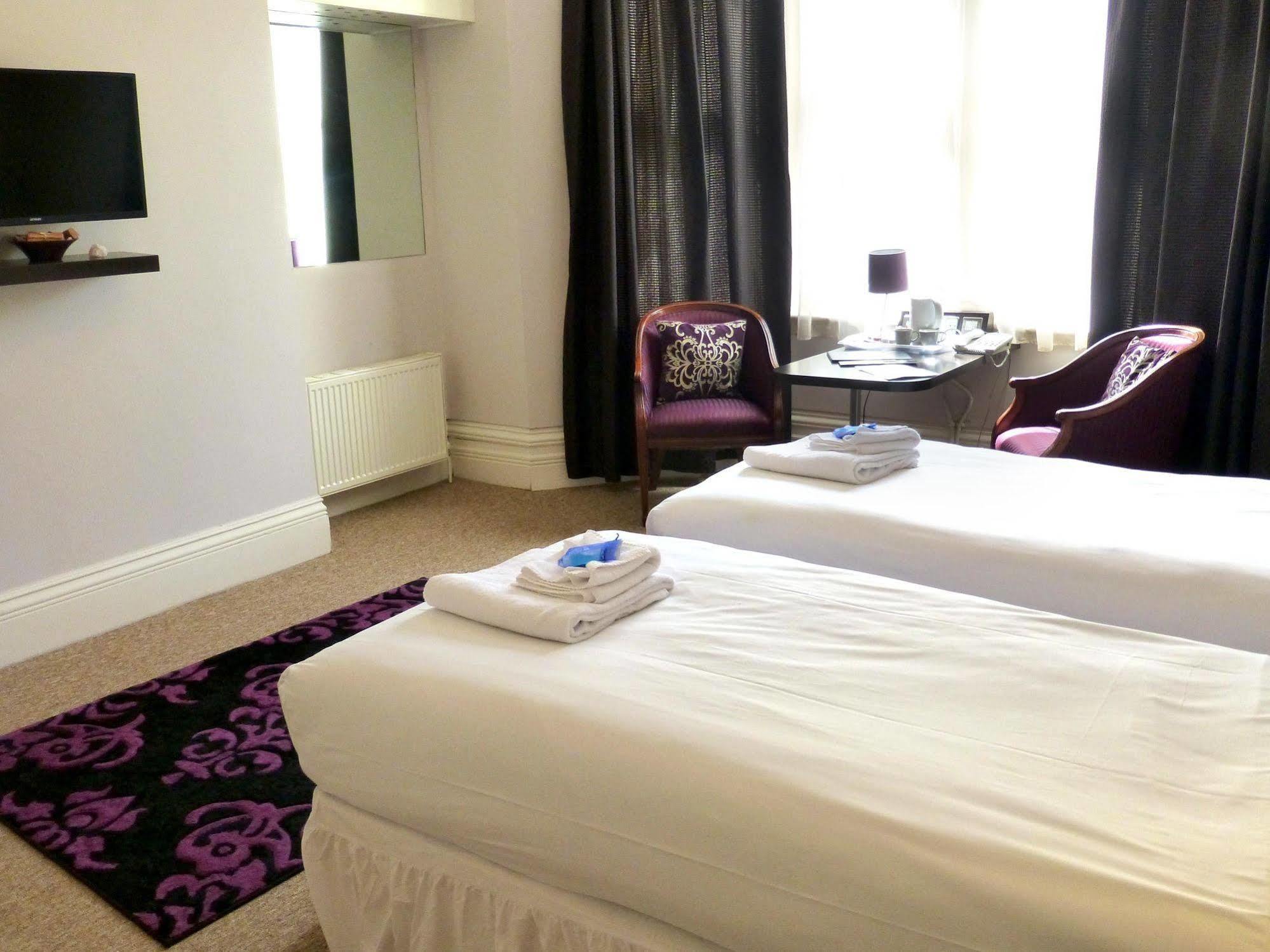 Tunbridge Wells Retreat Hotel Bagian luar foto